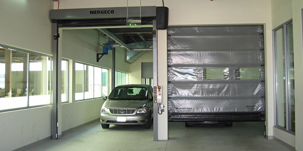 High-speed doors customized for each interior logistics