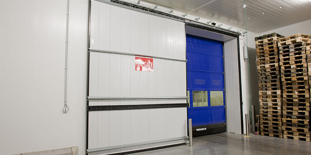 High-speed flexible door and fire door